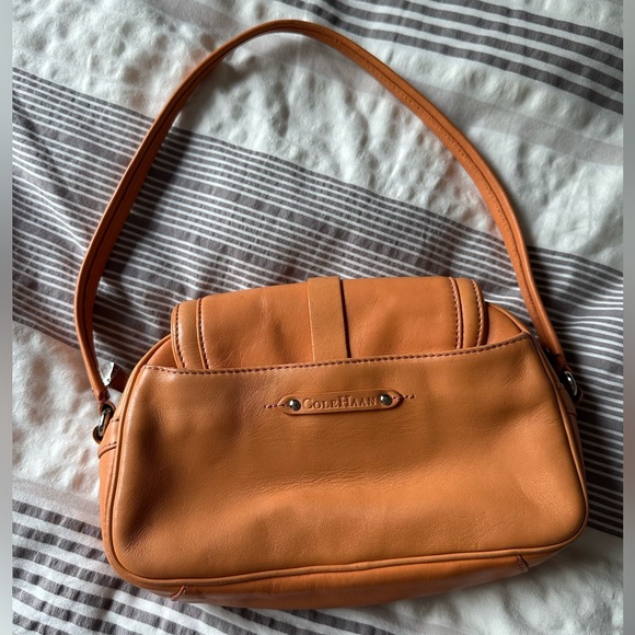 cole haan vintage orange triple buckle shoulder bag 🍊 - Picture 2 of 5